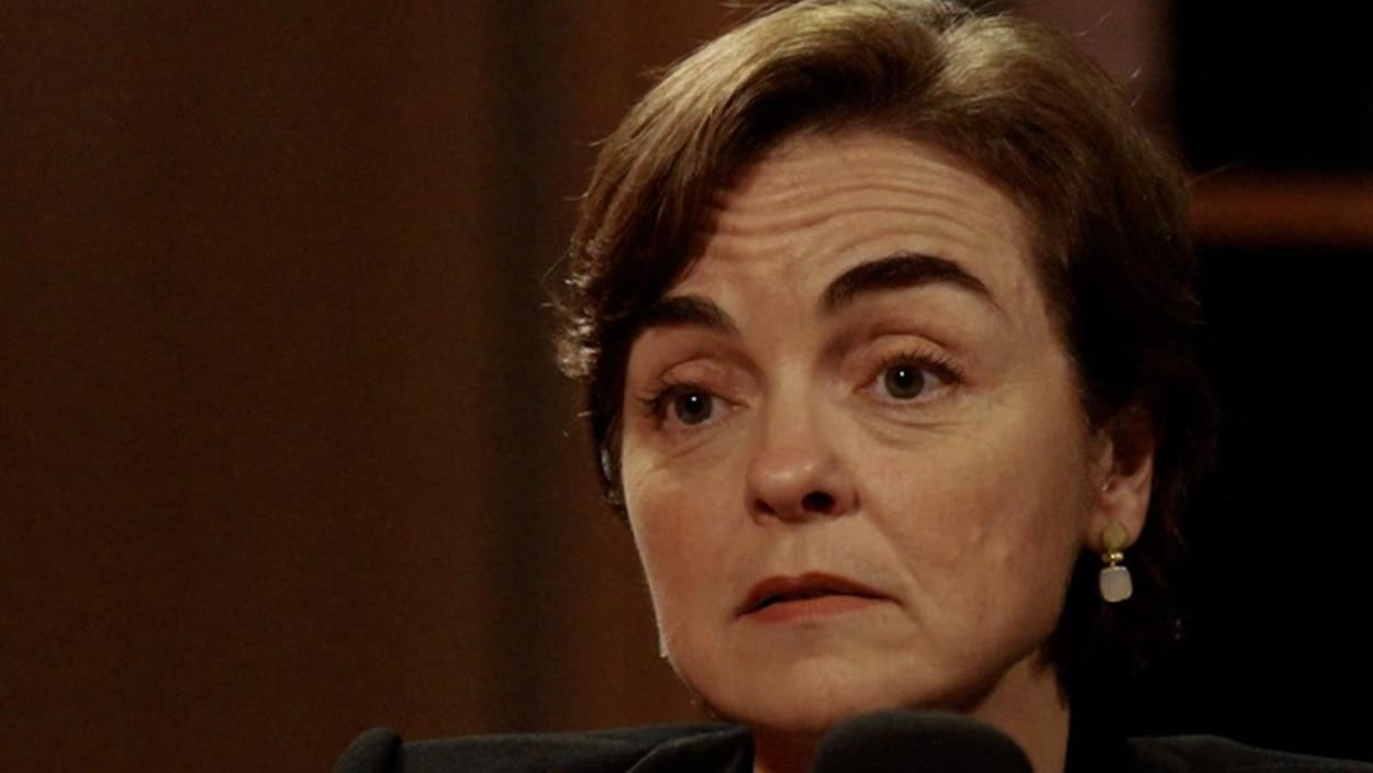 Itinérance : « Ça me fait mal », dit Christine Fréchette