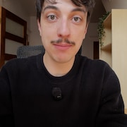 Le journaliste Tristan Lessard-Champagne dans son bureau.