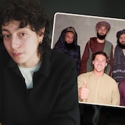 Lyna Mansouri, journaliste &agrave; Rad, est devant un micro dans un studio radio.