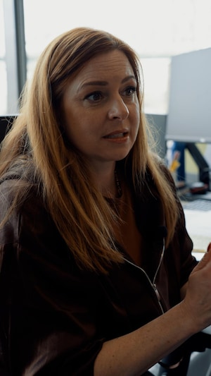 La journaliste et animatrice de l'émission « Enquête » Marie-Maude Denis.